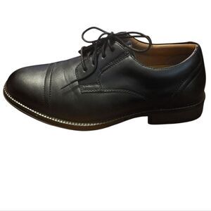 Dockers Mens Black Business Dress Cap Toe Oxford Shoes 9Wide NEW w/o Box